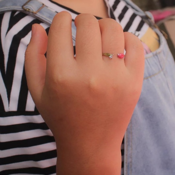 🌹 White Gold Plated Sterling Silver Rose Ring - Picture 4 of 4
